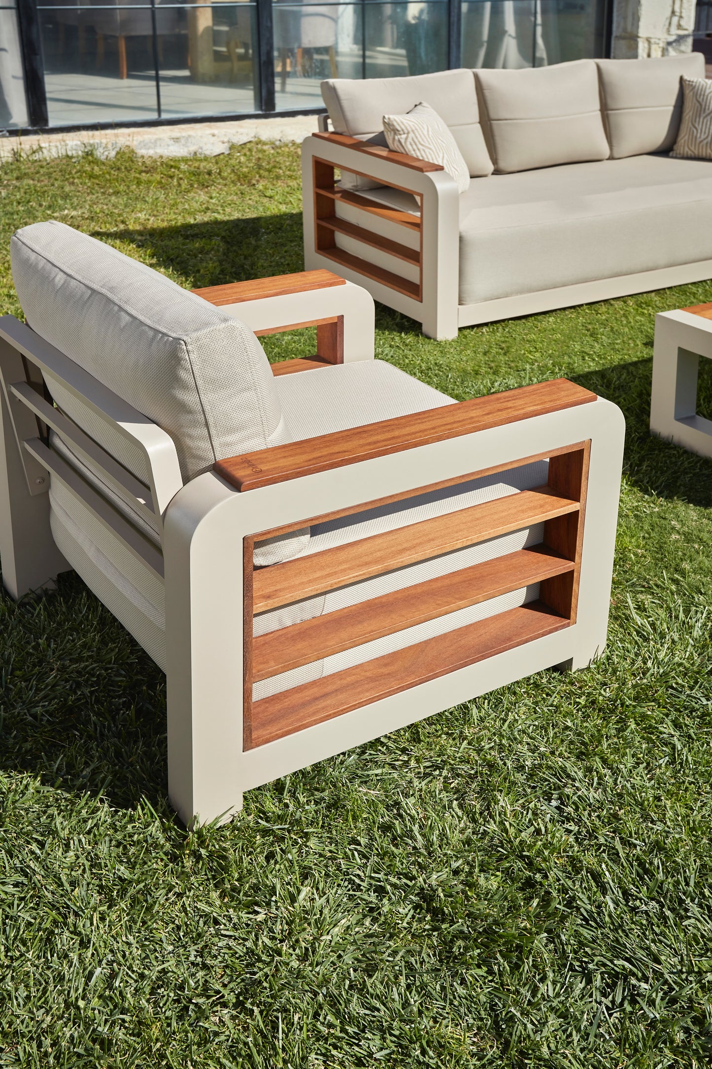 Monza Aluminum Garden Balcony Seating Group with Coffee Table