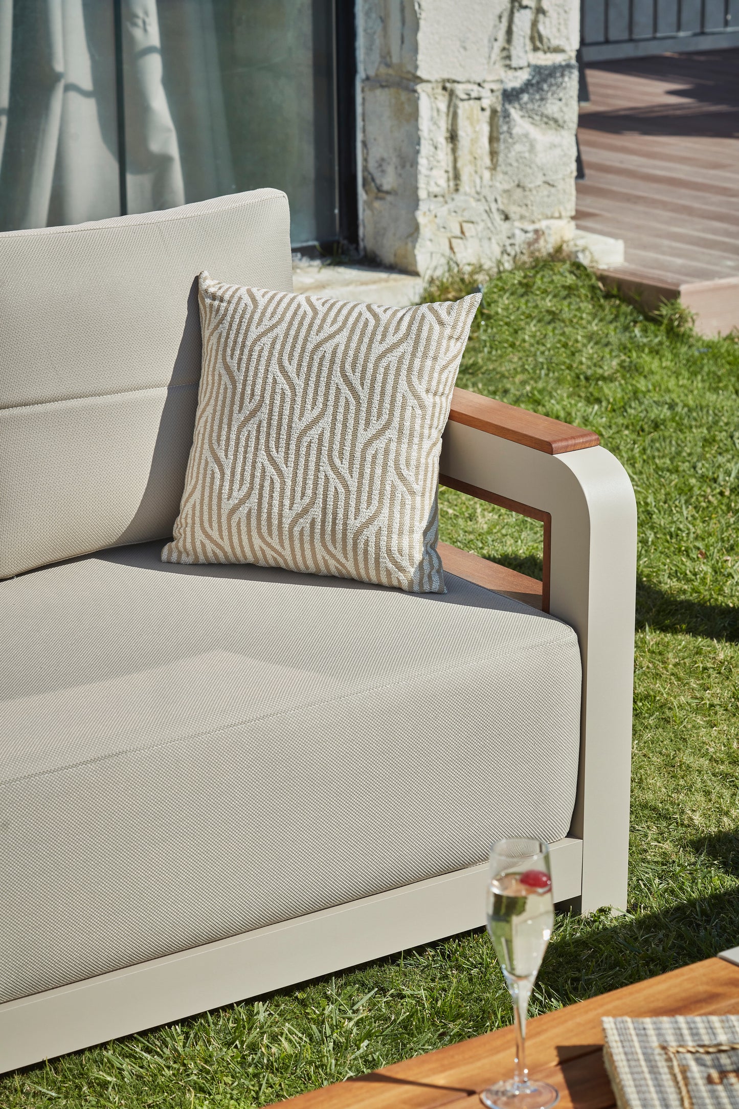 Monza Aluminum Garden Balcony Seating Group with Coffee Table