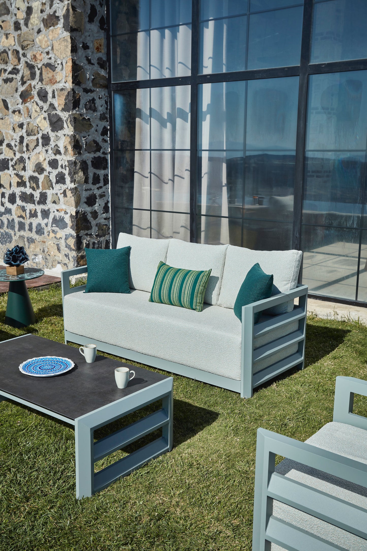 Mastro Aluminum Garden Balcony Seating Group with Coffee Table