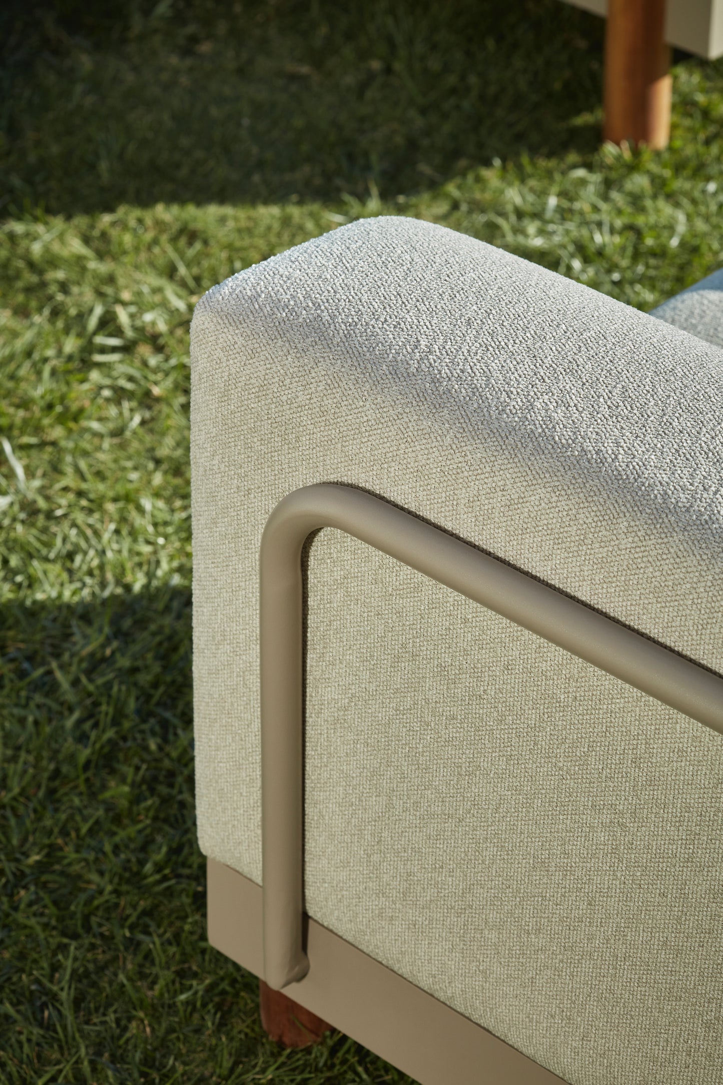 Flavio Aluminum Garden Balcony Seating Group with Coffee Table