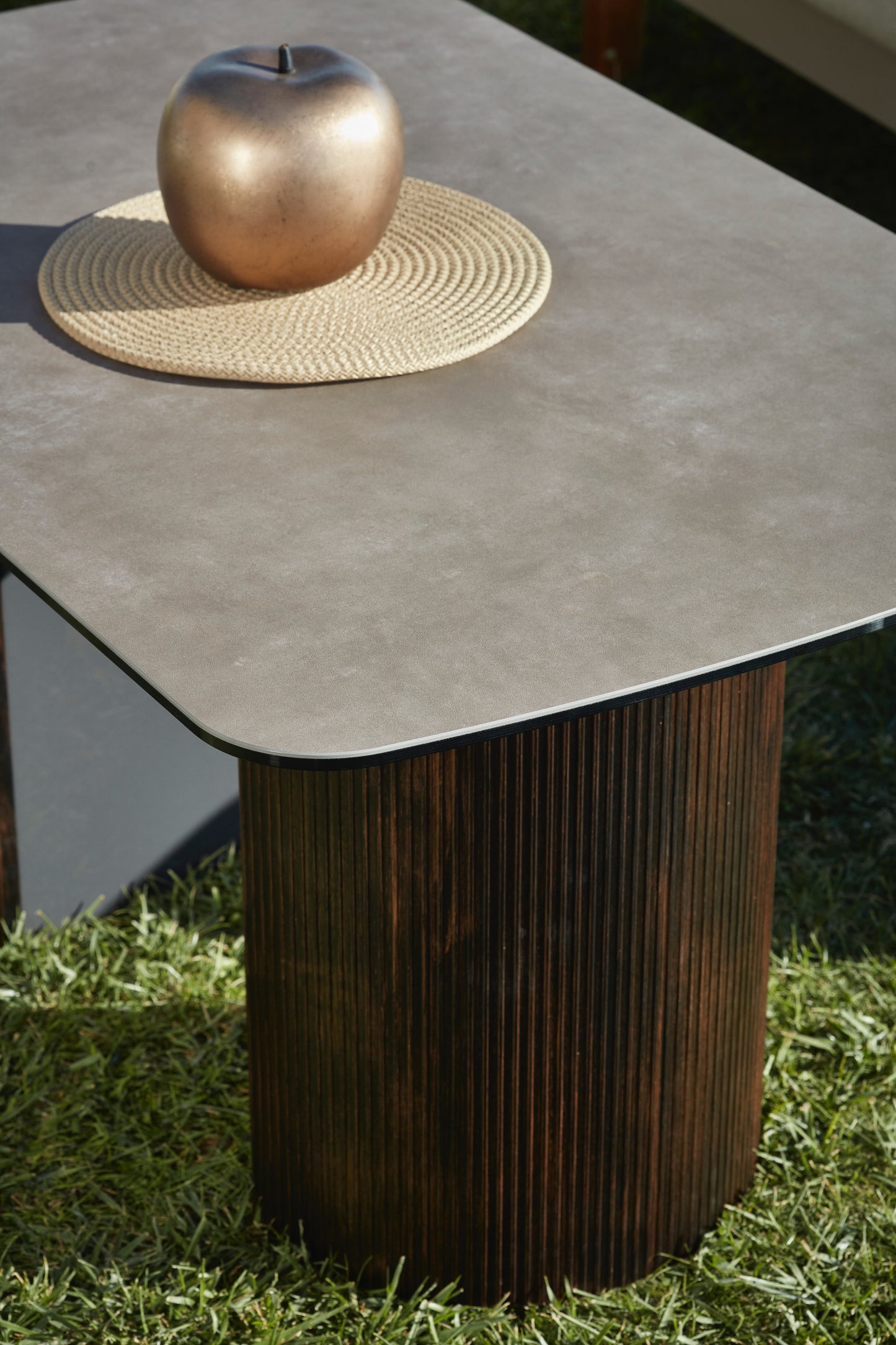 Flavio Aluminum Garden Balcony Seating Group with Coffee Table