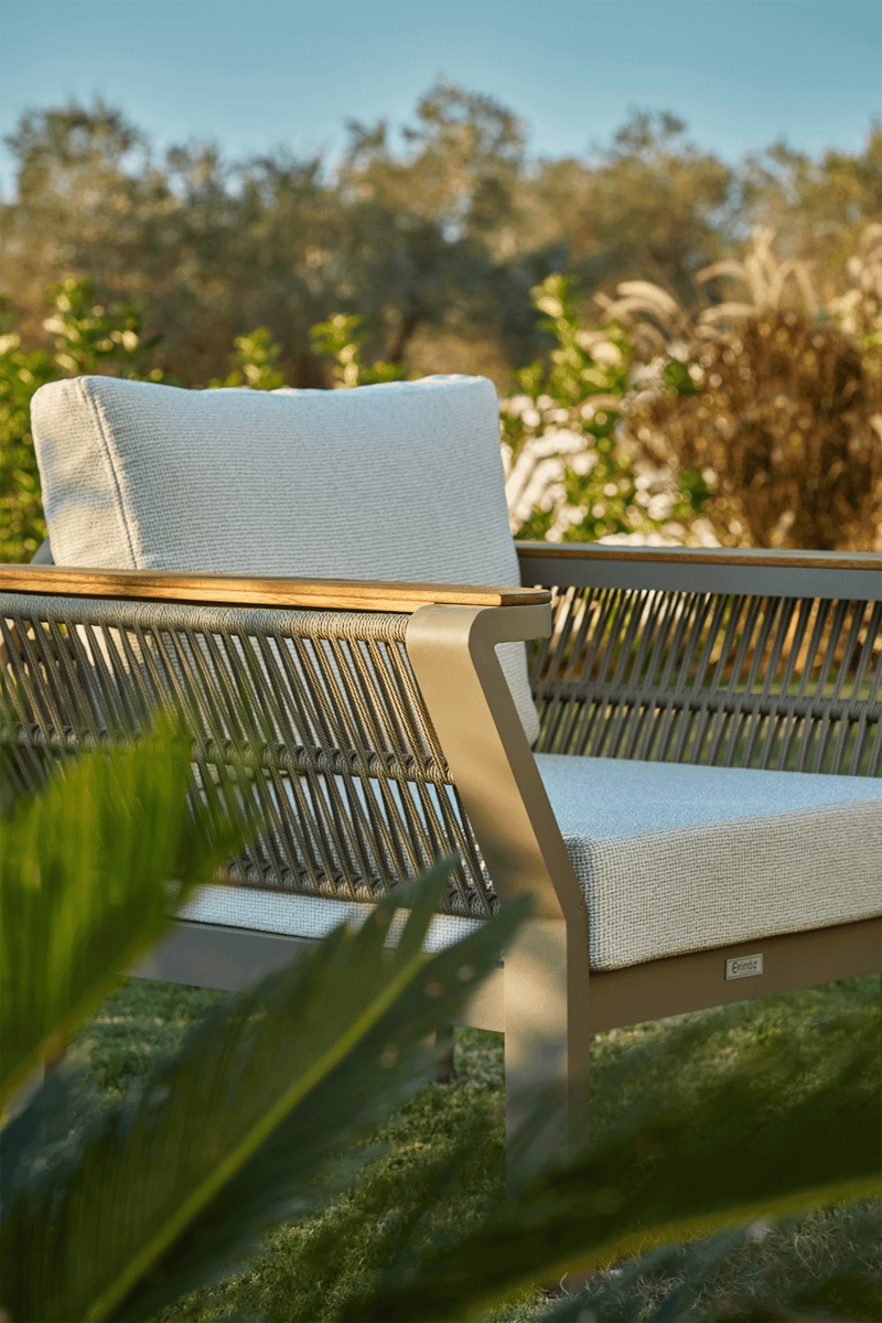 Vicenza Aluminum Garden Balcony Seating Group with Coffee Table
