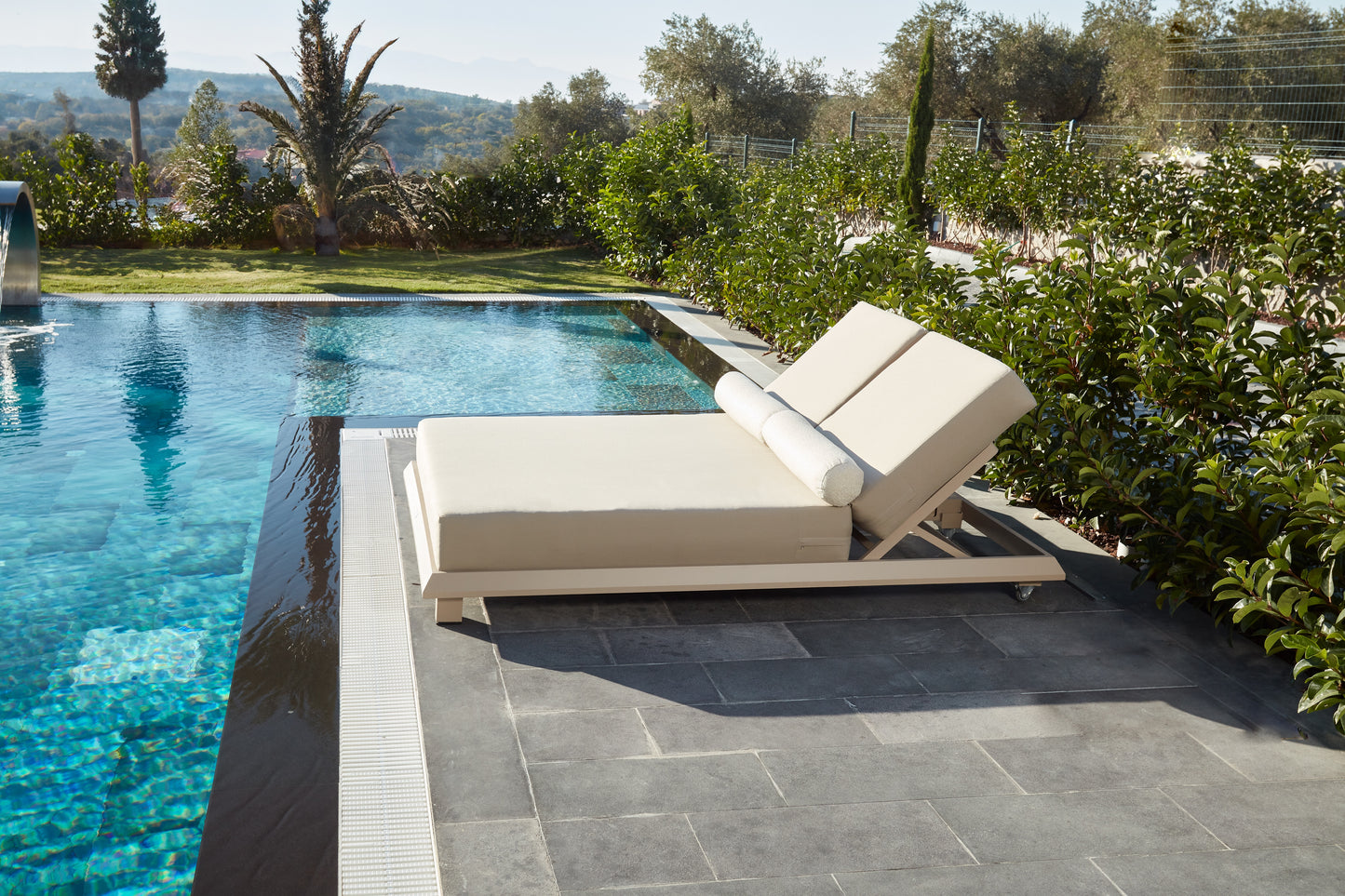 Mykonos Outdoor Aluminum Chaise Lounge