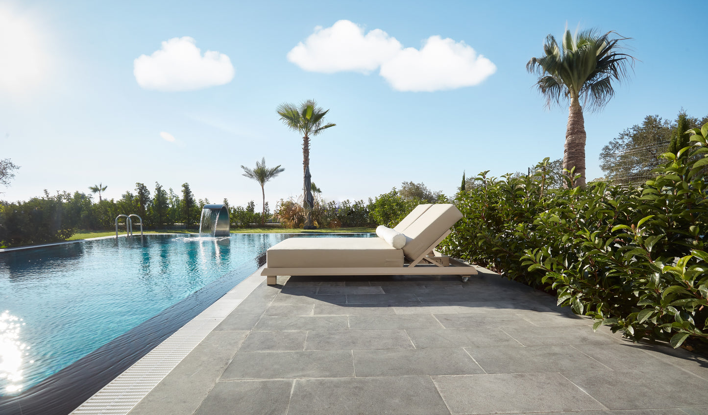 Mykonos Outdoor Aluminum Chaise Lounge