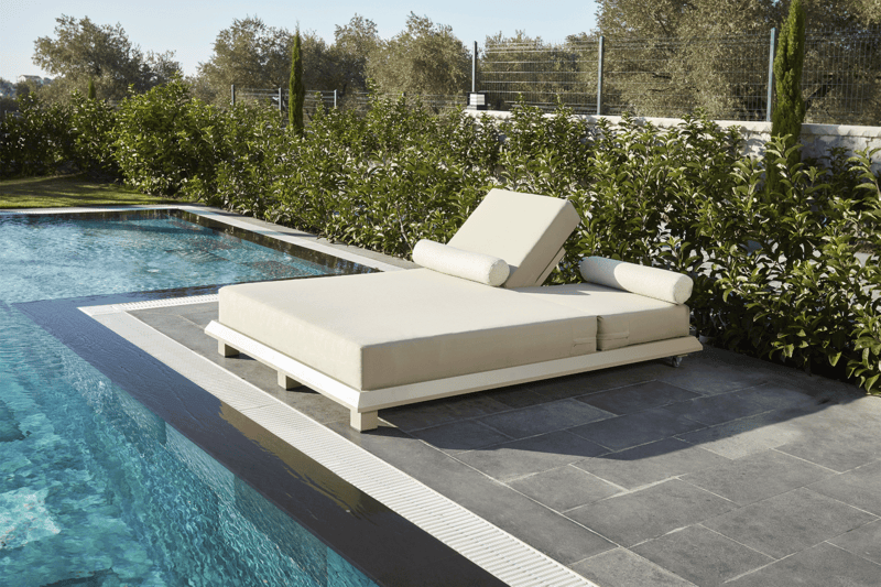 Mykonos Outdoor Aluminum Chaise Lounge